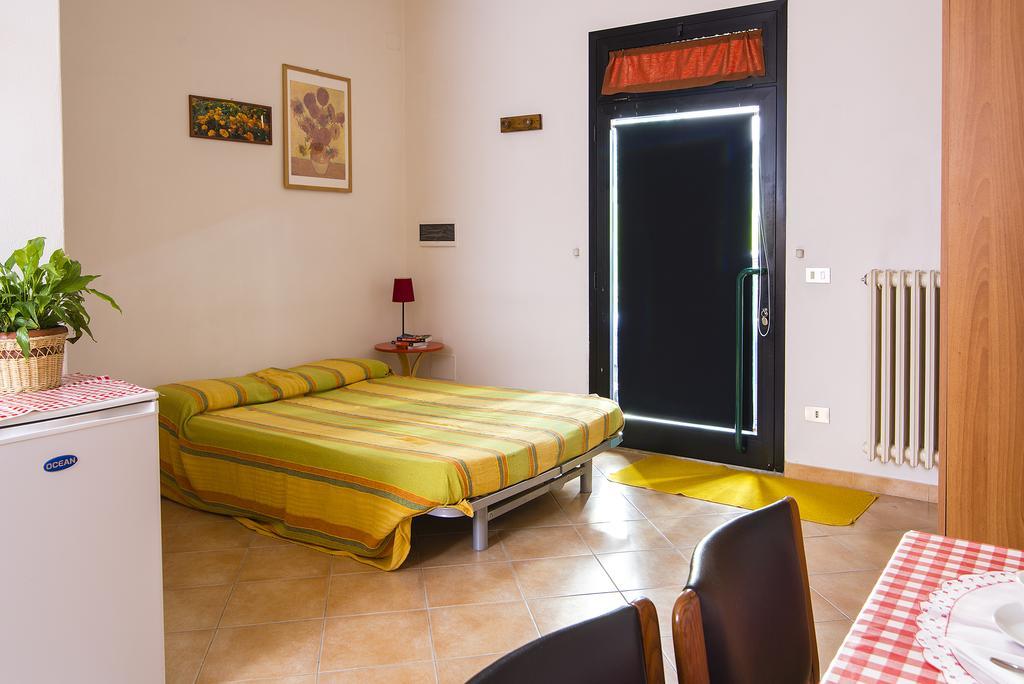 Affittacamere Donati Nada Carmignano Camera foto
