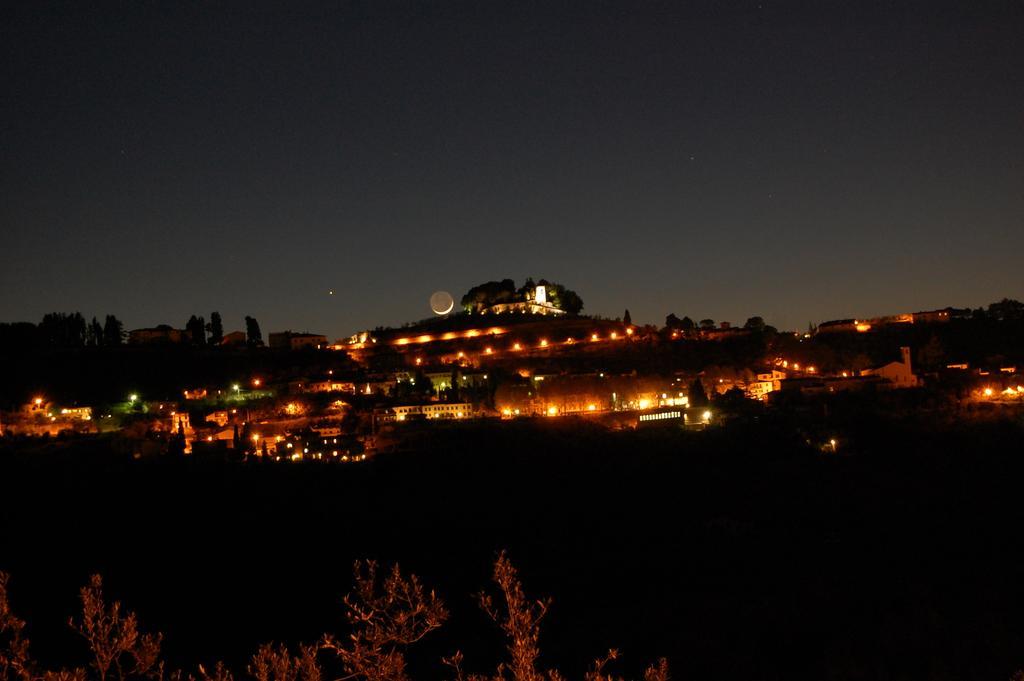 Affittacamere Donati Nada Carmignano Esterno foto